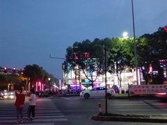 -金轮星光名座生活广场