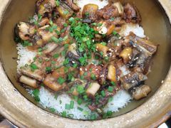 招牌黄鳝煲仔饭-红星光发煲仔饭(大石街店)