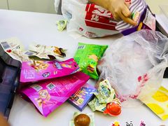 -赵一鸣零食(佛山九江镇信基广场店)