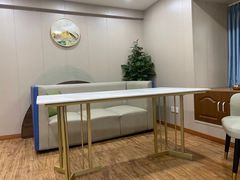 -翟韵茶咖棋牌