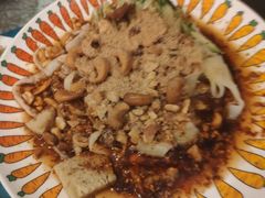 -一个勺子新疆锡伯主题私房菜(红墙巷49号院店)