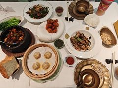 -桂满陇·手作小笼包&江南叫花鸡(中山公园店)