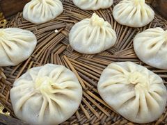 贾三羊肉灌汤包-西安贾三灌汤包·回坊小吃·清真炒菜(北院门总店)