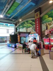 -哆啦爱梦儿童乐园(住邦城市广场店)