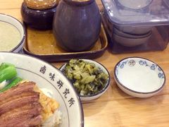-狮头牌卤味研究所·卤味饭(花城汇南区店)