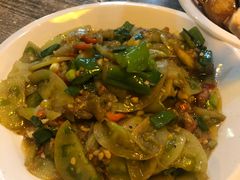 青番茄炒腊肉-邵老爹老杭州白斩鸡·家常菜(建国北路店)
