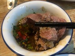 -贵州黄牛肉馆(石化公路店)