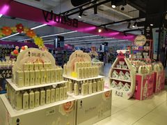 -家乐福(四元桥购物中心店)