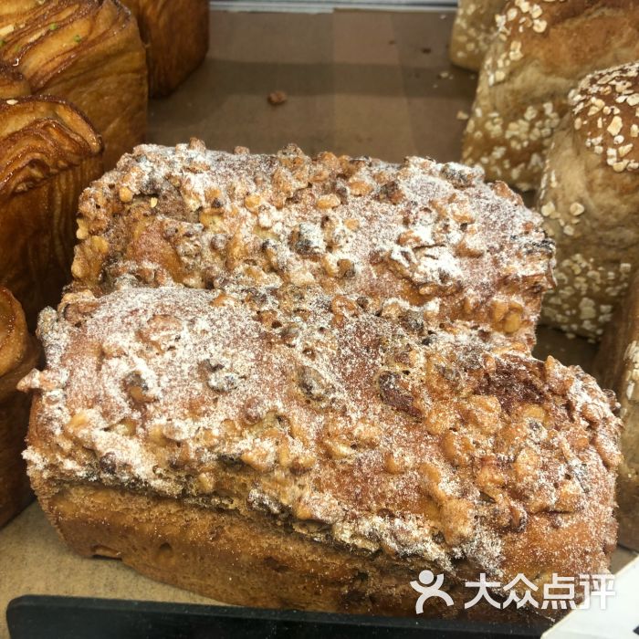 wheat&baker-麦(凯德来福士店)核桃布里欧修图片 - 第1张