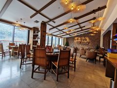 -芳草地度假酒店·野炉中餐厅
