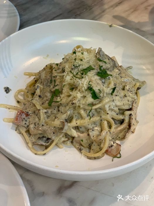 农畉LONFOOD(福田星河COCOPark店)黑松露芝士培根意面图片