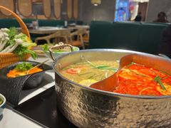 -椰子湾·海南火锅·糟粕醋·椰子鸡(正大广场店)