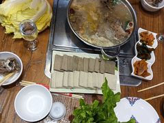 -蒙亨·手把肉·蒙古包文化主题餐厅(天恒广场店)