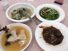 -老人和饭店(淮海中路店)
