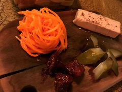 -羽深肉铺 Steak & Wine