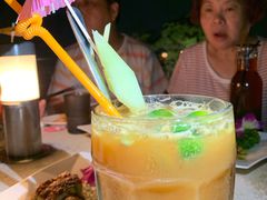 -草山夜未眠景观餐厅