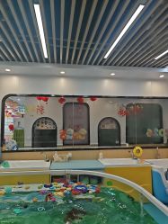 -鱼乐贝贝婴幼儿游泳中心(梅江印象城店)