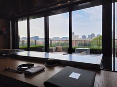 -丽思卡尔顿·炙焰·铁板烧餐厅