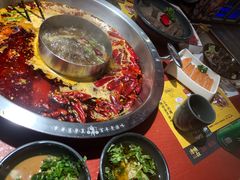 -谭鸭血老火锅(龙湖宝山天街店)