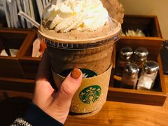 -星巴克臻选(成都宽窄巷子店)