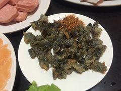 -东巴谷野生菌火锅餐厅