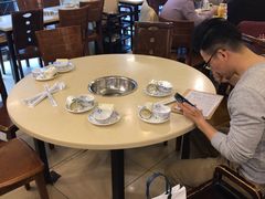 -月圆火锅(宁海东路二店)