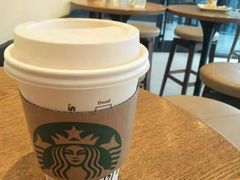 -星巴克臻选(威海威高广场店)