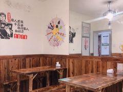 大堂-老即墨路901炸串(台东商业步行街百年国际金街店)
