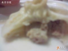 浓香猪肉包-老班长手工灌汤包老店(东山店)