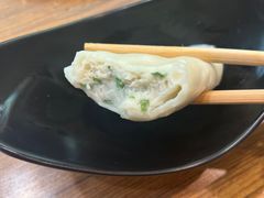 -方国老头包子·39年威海本地老字号•小船海鲜疙瘩汤