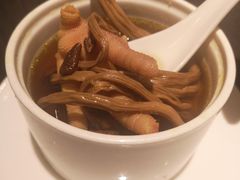 -鹊玥·粤菜小馆(汇智国际商业中心店)