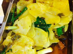 -去吃小龙虾·江湖菜·烧烤(南滨路店)