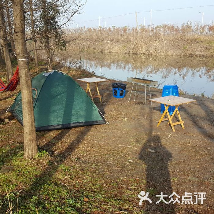 钓鱼野钓烧烤农家乐