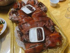 -大石鼓山庄·珠海第一烧猪