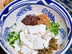 -蜗牛小馆醉乡民谣云南菜(惠新西里店)