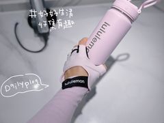 -lululemon(上海浦东IFC店)