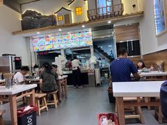 -铁朋小锅米线(金星店)