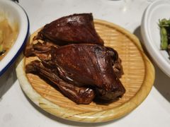 黄泥烧鸽子-燕郊烧鸽子(酷车小镇店)