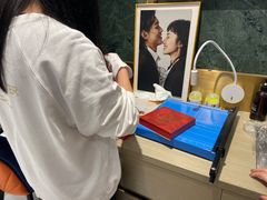 -海马体照相馆(环贸iapm大师爱情店)