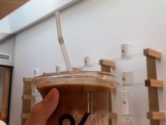 冰拿铁-% Arabica阿拉比卡咖啡(武康路店)