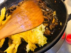 -胡须佬鸡煲四季火锅店(石厦西村直营店)