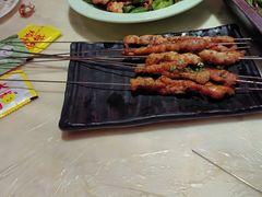 -老街烧烤大排档·地道湖北菜·龙虾馆(汉口火车站店)