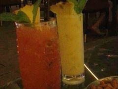 -爵士花园音乐酒吧餐厅