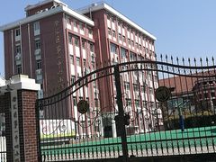 -上海市徐汇区第一中心小学