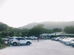 -红旗山庄(圭峰山店)