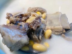 黄豆排骨汤-梅飞酒家(名辉豪庭店)