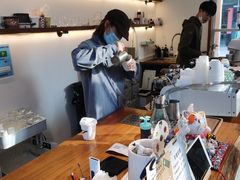 -Line 咖啡(石厦花园店)