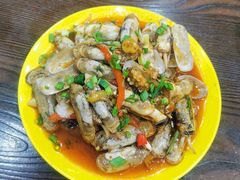 -陈老斯呼尔嗨吃烧烤(科巷店)