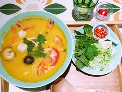 冬阴功海鲜汤米粉-越弥越南传统美食馆