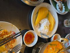 -大头虾越式风味餐厅(光明广场店)